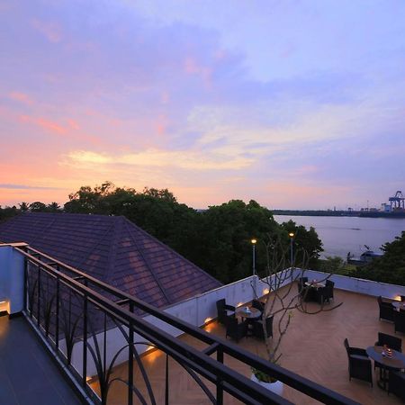 Hotel Alpha Old Court House Kochi Esterno foto