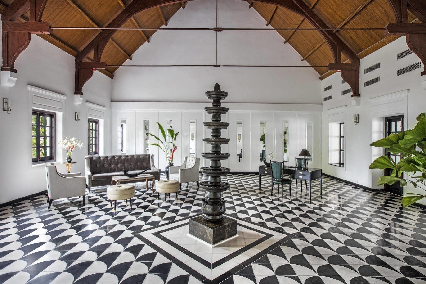 Hotel Alpha Old Court House Kochi Esterno foto