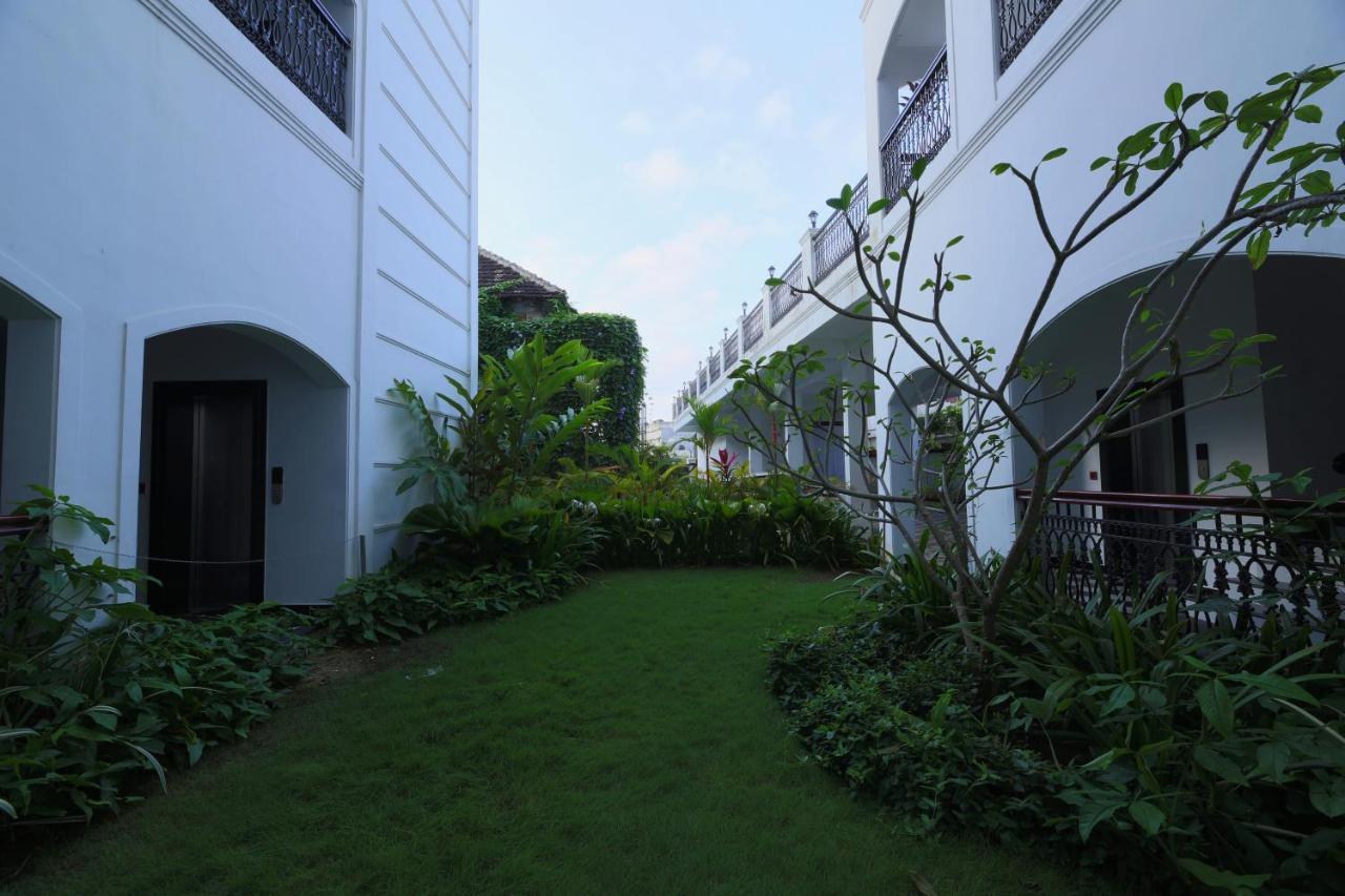 Hotel Alpha Old Court House Kochi Esterno foto